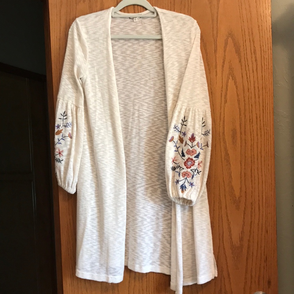 Pretty embroidered cover up